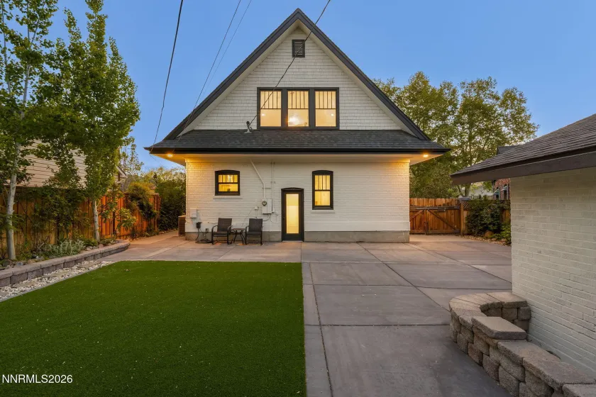 740 Manor, Reno, Nevada 89509, 4 Bedrooms Bedrooms, ,2 BathroomsBathrooms,Residential,Residential,Manor,260005029