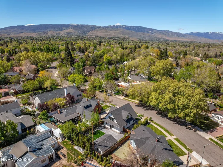 740 Manor, Reno, Nevada 89509, 4 Bedrooms Bedrooms, ,2 BathroomsBathrooms,Residential,Residential,Manor,260005029