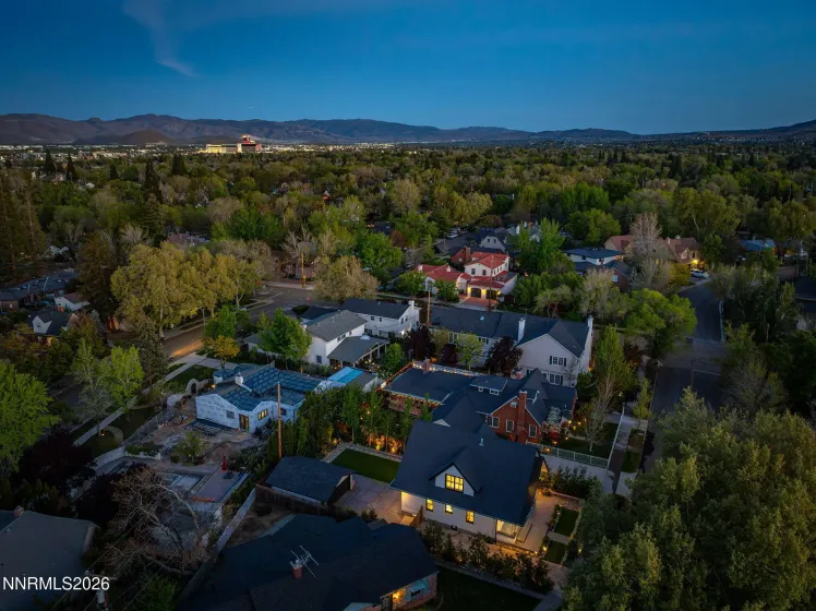 740 Manor, Reno, Nevada 89509, 4 Bedrooms Bedrooms, ,2 BathroomsBathrooms,Residential,Residential,Manor,260005029