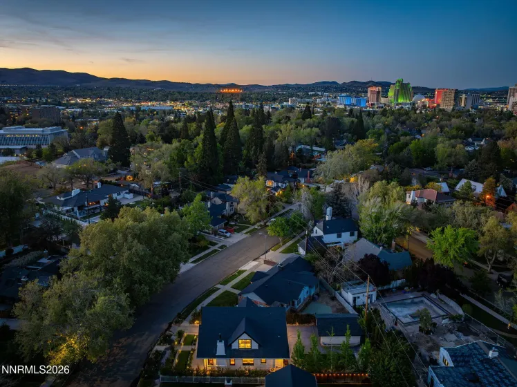 740 Manor, Reno, Nevada 89509, 4 Bedrooms Bedrooms, ,2 BathroomsBathrooms,Residential,Residential,Manor,260005029