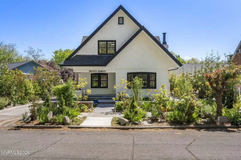 740 Manor, Reno, Nevada 89509, 4 Bedrooms Bedrooms, ,2 BathroomsBathrooms,Residential,Residential,Manor,260005029