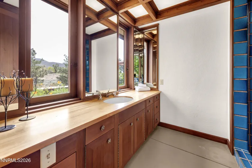 7200 Hurst Park, Reno, Nevada 89502, 3 Bedrooms Bedrooms, ,3 BathroomsBathrooms,Residential,Residential,Hurst Park,260005028