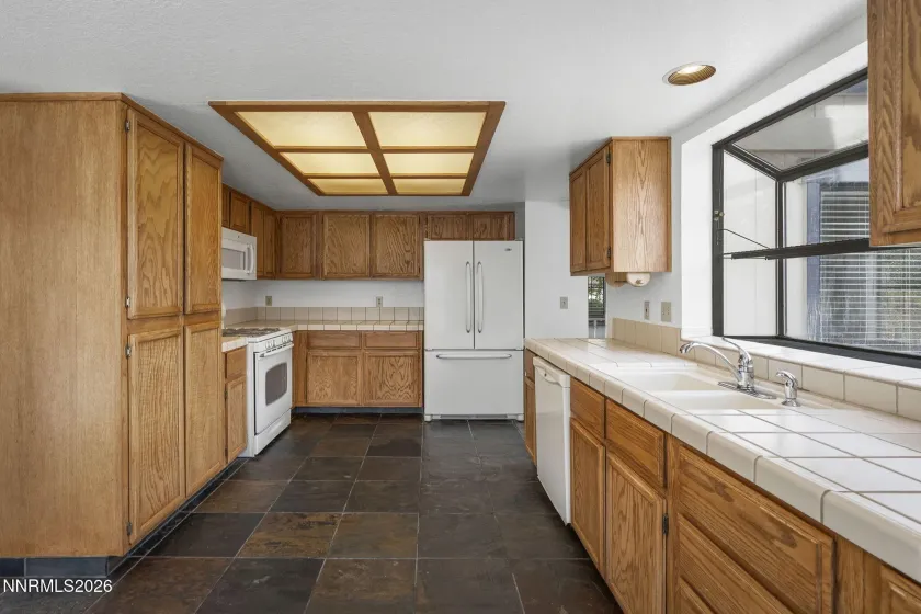 5560 Rainbow Ridge, Reno, Nevada 89523, 4 Bedrooms Bedrooms, ,3 BathroomsBathrooms,Residential,Residential,Rainbow Ridge,260005030