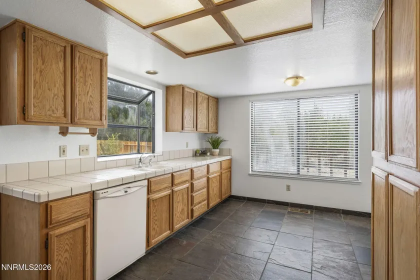 5560 Rainbow Ridge, Reno, Nevada 89523, 4 Bedrooms Bedrooms, ,3 BathroomsBathrooms,Residential,Residential,Rainbow Ridge,260005030