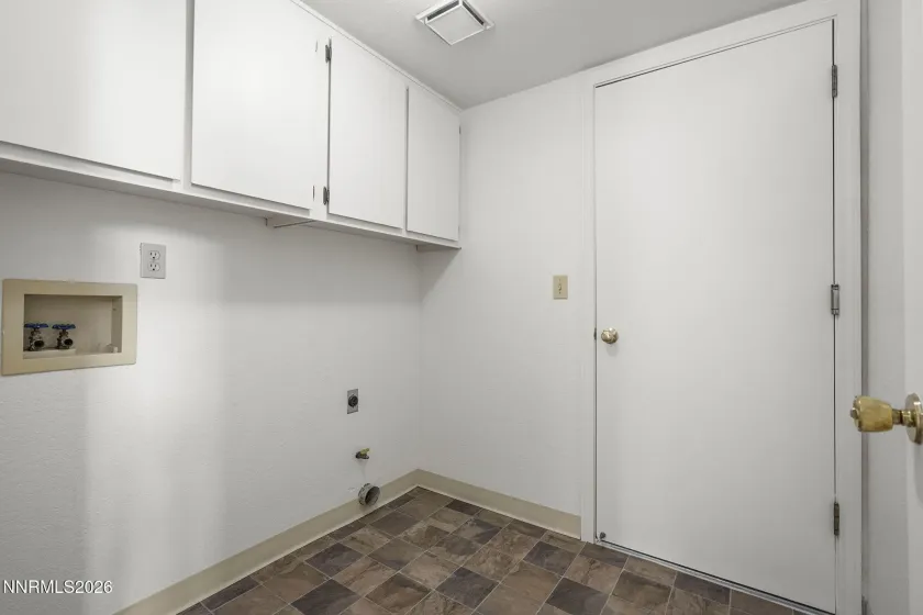 5560 Rainbow Ridge, Reno, Nevada 89523, 4 Bedrooms Bedrooms, ,3 BathroomsBathrooms,Residential,Residential,Rainbow Ridge,260005030