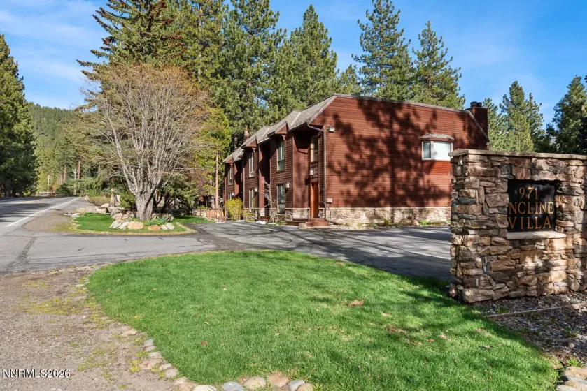 971 Fairway, Incline Village, Nevada 89451, 3 Bedrooms Bedrooms, ,3 BathroomsBathrooms,Residential,Residential,Fairway,260005031