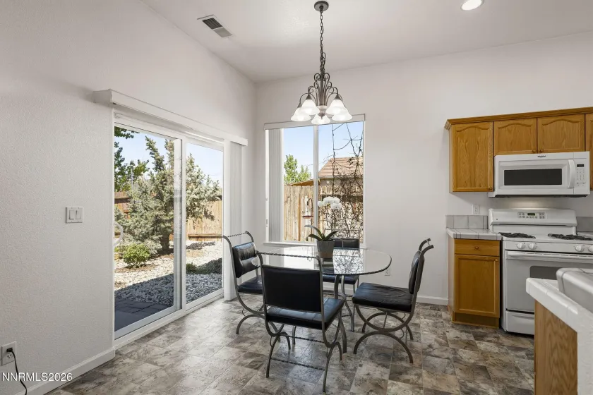 1054 Rimfield, Fernley, Nevada 89408, 3 Bedrooms Bedrooms, ,2 BathroomsBathrooms,Residential,Residential,Rimfield,260005032