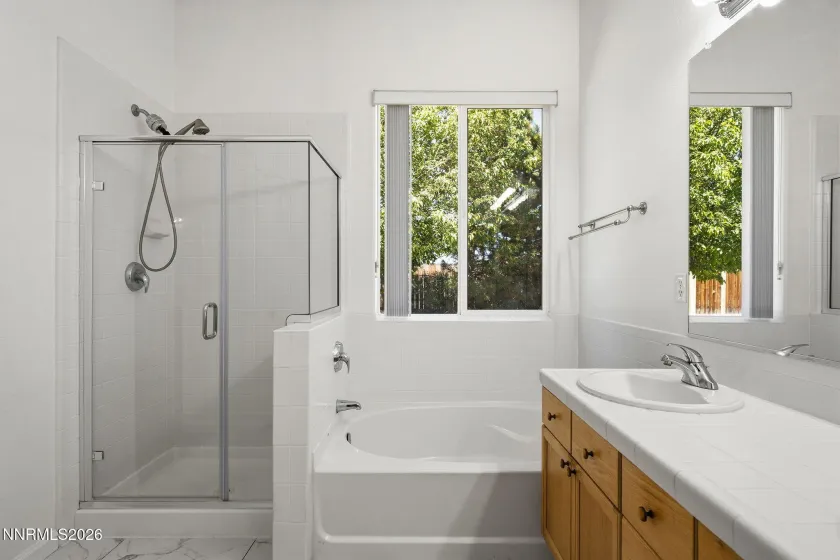 1054 Rimfield, Fernley, Nevada 89408, 3 Bedrooms Bedrooms, ,2 BathroomsBathrooms,Residential,Residential,Rimfield,260005032