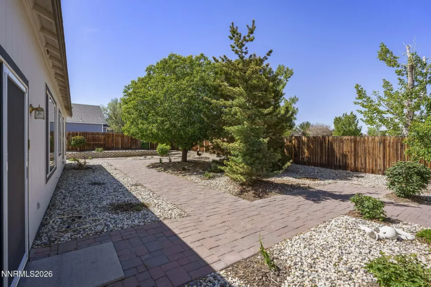 1054 Rimfield, Fernley, Nevada 89408, 3 Bedrooms Bedrooms, ,2 BathroomsBathrooms,Residential,Residential,Rimfield,260005032