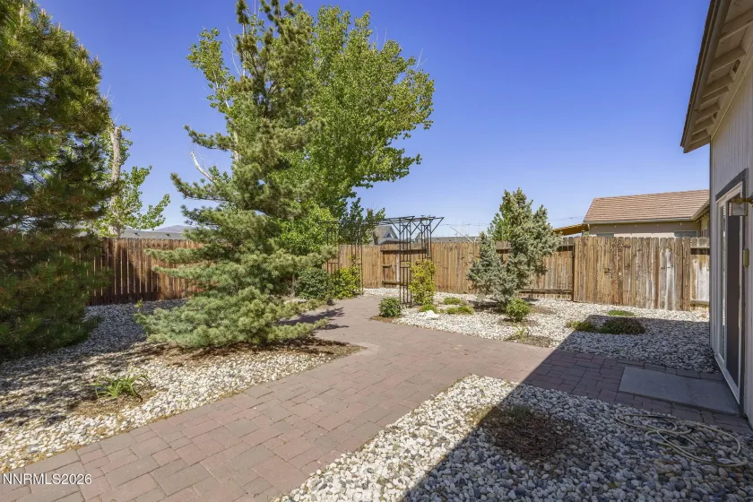 1054 Rimfield, Fernley, Nevada 89408, 3 Bedrooms Bedrooms, ,2 BathroomsBathrooms,Residential,Residential,Rimfield,260005032