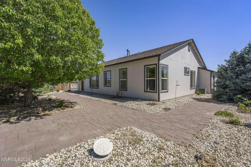 1054 Rimfield, Fernley, Nevada 89408, 3 Bedrooms Bedrooms, ,2 BathroomsBathrooms,Residential,Residential,Rimfield,260005032