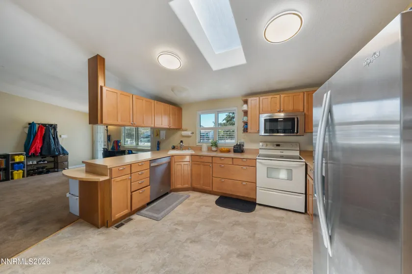 17505 Fantail, Reno, Nevada 89508, 3 Bedrooms Bedrooms, ,2 BathroomsBathrooms,Residential,Residential,Fantail,260005034