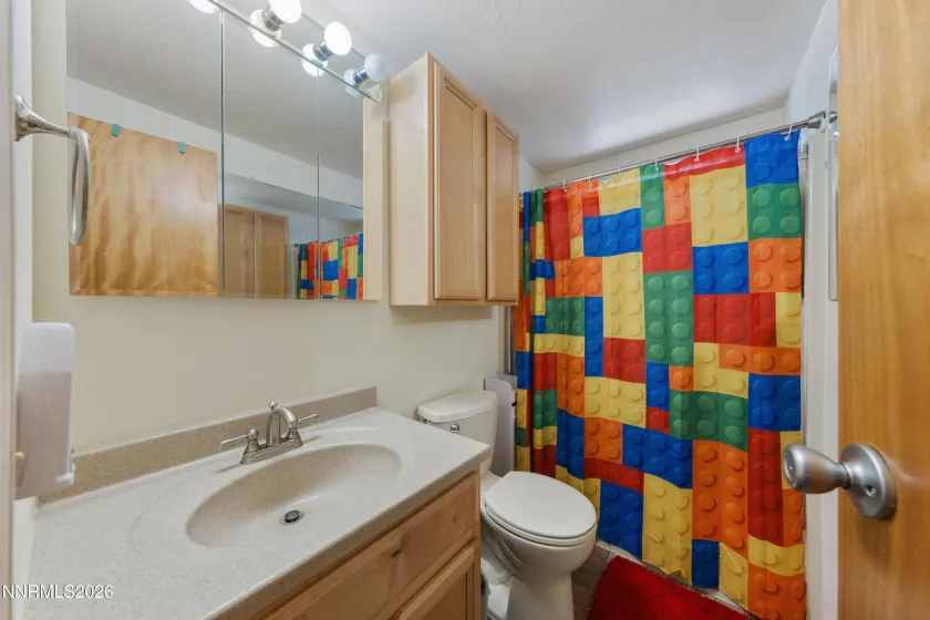 17505 Fantail, Reno, Nevada 89508, 3 Bedrooms Bedrooms, ,2 BathroomsBathrooms,Residential,Residential,Fantail,260005034