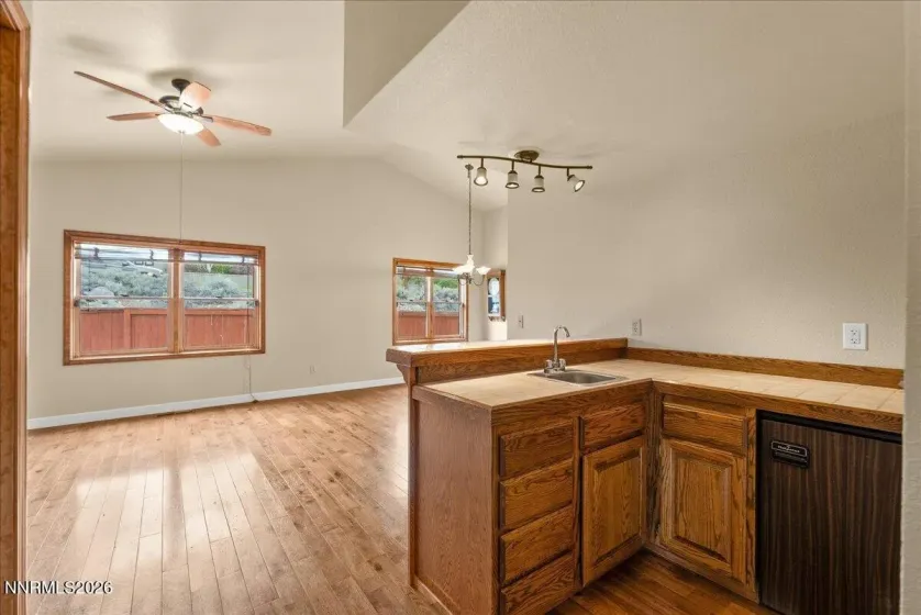 6304 Meadow Creek DR, Reno, Nevada 89519, 3 Bedrooms Bedrooms, ,2 BathroomsBathrooms,Residential,Residential,Meadow Creek DR,260005037