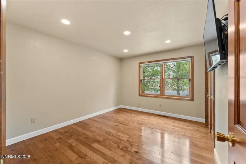 6304 Meadow Creek DR, Reno, Nevada 89519, 3 Bedrooms Bedrooms, ,2 BathroomsBathrooms,Residential,Residential,Meadow Creek DR,260005037