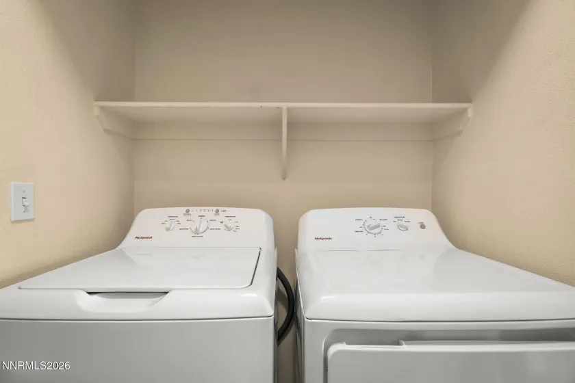 900 South Meadows, Reno, Nevada 89521, 3 Bedrooms Bedrooms, ,2 BathroomsBathrooms,Residential,Residential,South Meadows,260005039