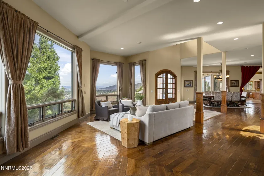 17300 Majestic View, Reno, Nevada 89521, 5 Bedrooms Bedrooms, ,5 BathroomsBathrooms,Residential,Residential,Majestic View,260005046