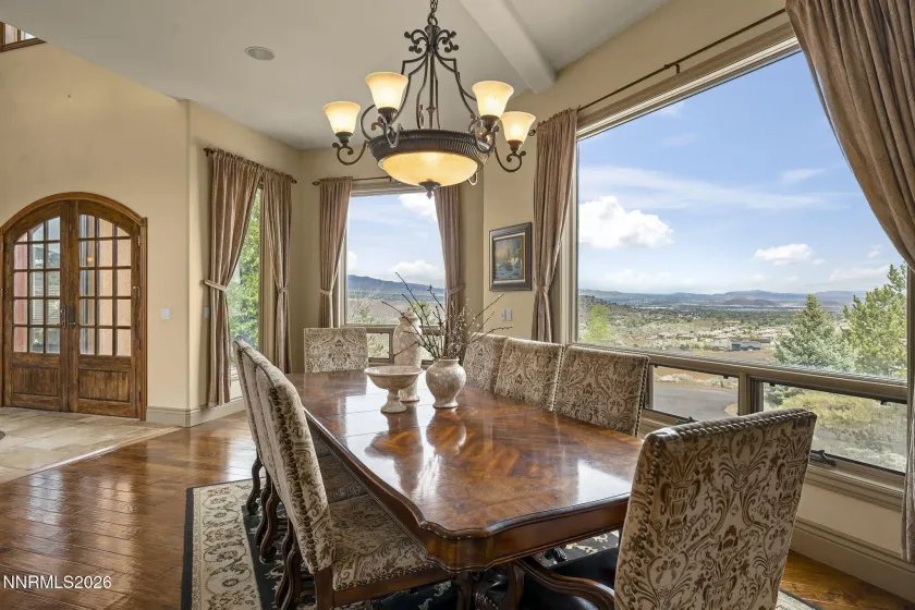 17300 Majestic View, Reno, Nevada 89521, 5 Bedrooms Bedrooms, ,5 BathroomsBathrooms,Residential,Residential,Majestic View,260005046