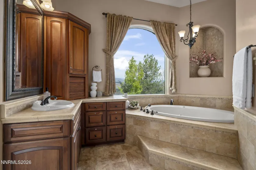 17300 Majestic View, Reno, Nevada 89521, 5 Bedrooms Bedrooms, ,5 BathroomsBathrooms,Residential,Residential,Majestic View,260005046