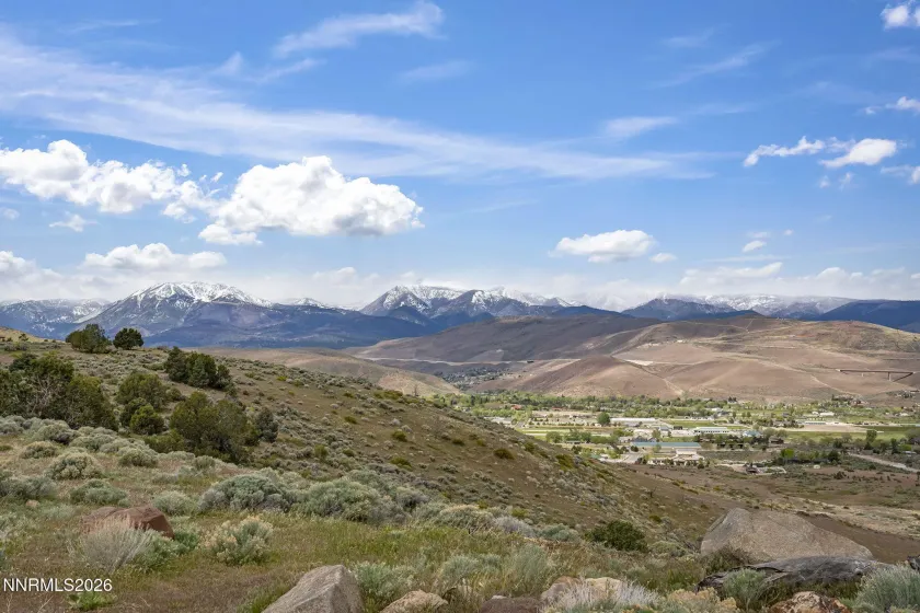 17300 Majestic View, Reno, Nevada 89521, 5 Bedrooms Bedrooms, ,5 BathroomsBathrooms,Residential,Residential,Majestic View,260005046