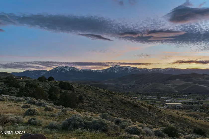 17300 Majestic View, Reno, Nevada 89521, 5 Bedrooms Bedrooms, ,5 BathroomsBathrooms,Residential,Residential,Majestic View,260005046