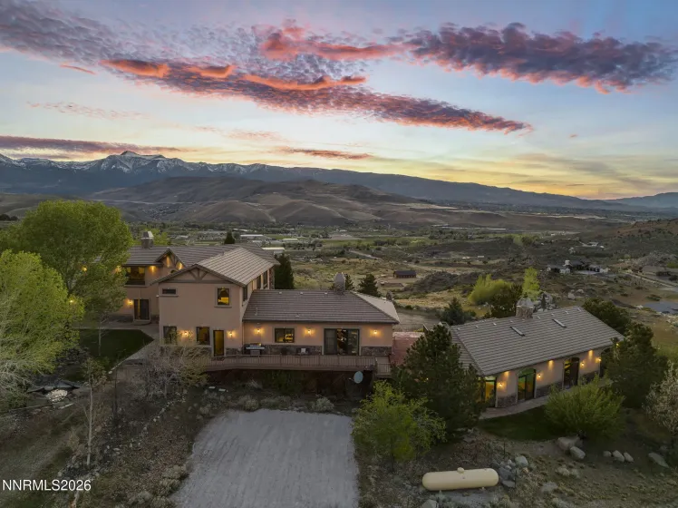 17300 Majestic View, Reno, Nevada 89521, 5 Bedrooms Bedrooms, ,5 BathroomsBathrooms,Residential,Residential,Majestic View,260005046