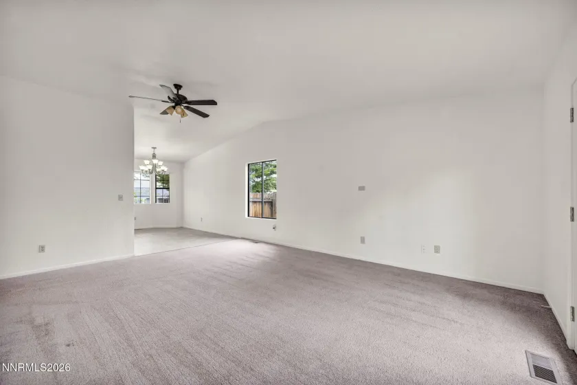 8614 Strutter, Reno, Nevada 89506, 3 Bedrooms Bedrooms, ,2 BathroomsBathrooms,Residential,Residential,Strutter,260005047