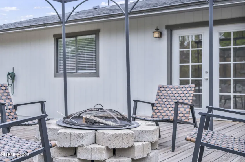 8614 Strutter, Reno, Nevada 89506, 3 Bedrooms Bedrooms, ,2 BathroomsBathrooms,Residential,Residential,Strutter,260005047