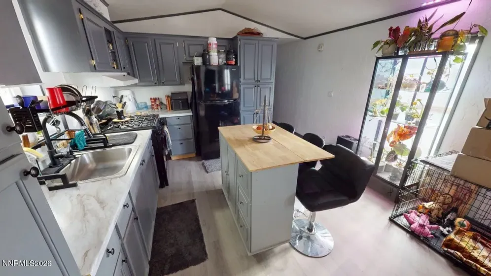 650 Walnut, Battle Mountain, Nevada 89820, 3 Bedrooms Bedrooms, ,2 BathroomsBathrooms,Residential,Residential,Walnut,260005048