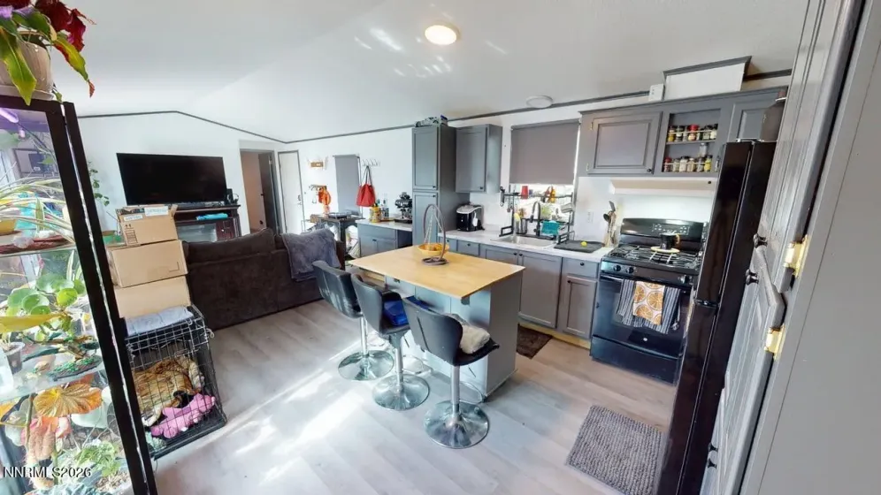 650 Walnut, Battle Mountain, Nevada 89820, 3 Bedrooms Bedrooms, ,2 BathroomsBathrooms,Residential,Residential,Walnut,260005048