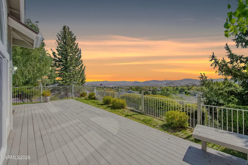 6089 Carriage House, Reno, Nevada 89519, 3 Bedrooms Bedrooms, ,2 BathroomsBathrooms,Residential,Residential,Carriage House,260005049