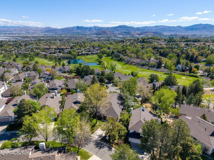 6089 Carriage House, Reno, Nevada 89519, 3 Bedrooms Bedrooms, ,2 BathroomsBathrooms,Residential,Residential,Carriage House,260005049