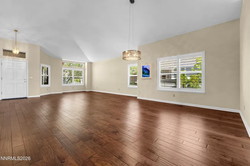 6089 Carriage House, Reno, Nevada 89519, 3 Bedrooms Bedrooms, ,2 BathroomsBathrooms,Residential,Residential,Carriage House,260005049