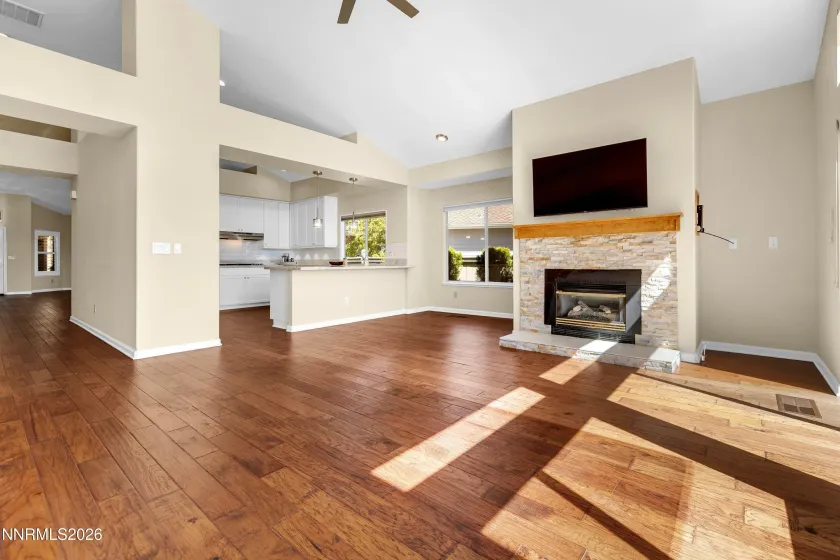 6089 Carriage House, Reno, Nevada 89519, 3 Bedrooms Bedrooms, ,2 BathroomsBathrooms,Residential,Residential,Carriage House,260005049