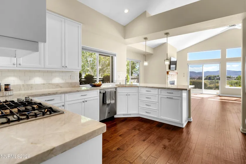 6089 Carriage House, Reno, Nevada 89519, 3 Bedrooms Bedrooms, ,2 BathroomsBathrooms,Residential,Residential,Carriage House,260005049