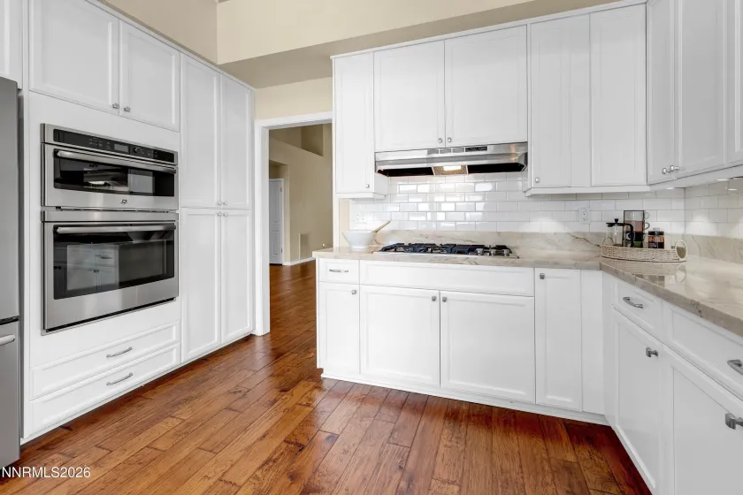 6089 Carriage House, Reno, Nevada 89519, 3 Bedrooms Bedrooms, ,2 BathroomsBathrooms,Residential,Residential,Carriage House,260005049