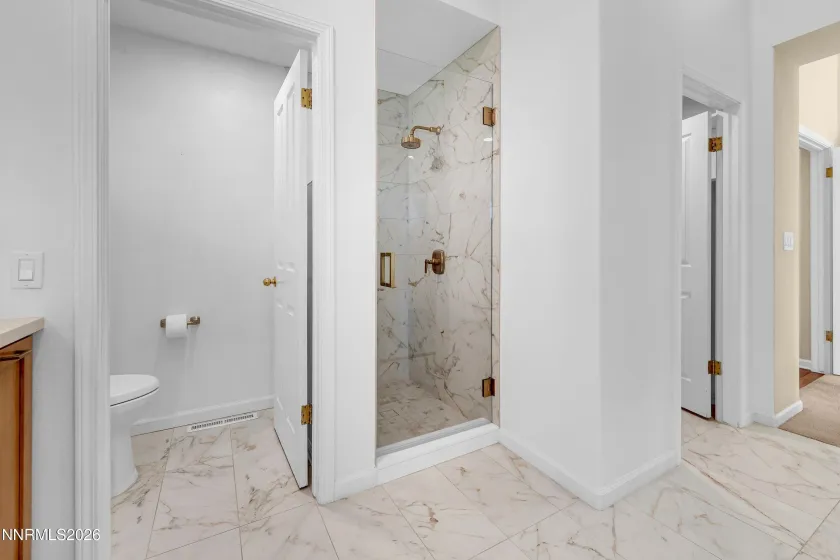 6089 Carriage House, Reno, Nevada 89519, 3 Bedrooms Bedrooms, ,2 BathroomsBathrooms,Residential,Residential,Carriage House,260005049