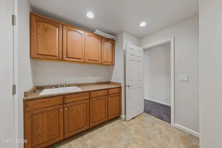 18382 Narrowleaf, Reno, Nevada 89508, 4 Bedrooms Bedrooms, ,2 BathroomsBathrooms,Residential,Residential,Narrowleaf,260005050