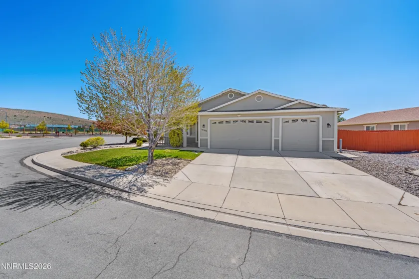 18382 Narrowleaf, Reno, Nevada 89508, 4 Bedrooms Bedrooms, ,2 BathroomsBathrooms,Residential,Residential,Narrowleaf,260005050