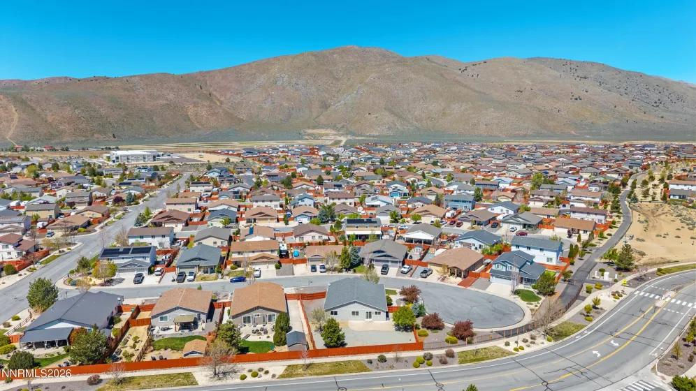 18382 Narrowleaf, Reno, Nevada 89508, 4 Bedrooms Bedrooms, ,2 BathroomsBathrooms,Residential,Residential,Narrowleaf,260005050