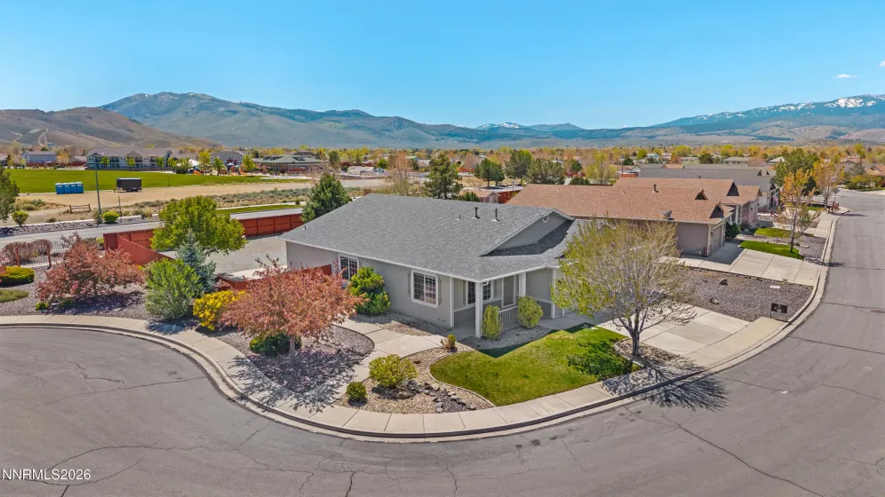 18382 Narrowleaf, Reno, Nevada 89508, 4 Bedrooms Bedrooms, ,2 BathroomsBathrooms,Residential,Residential,Narrowleaf,260005050
