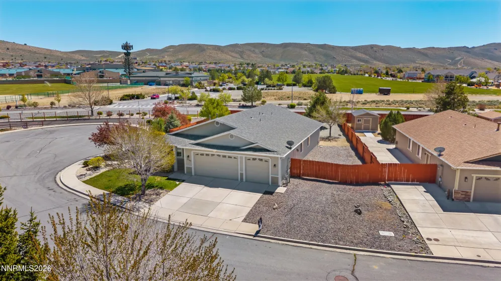 18382 Narrowleaf, Reno, Nevada 89508, 4 Bedrooms Bedrooms, ,2 BathroomsBathrooms,Residential,Residential,Narrowleaf,260005050