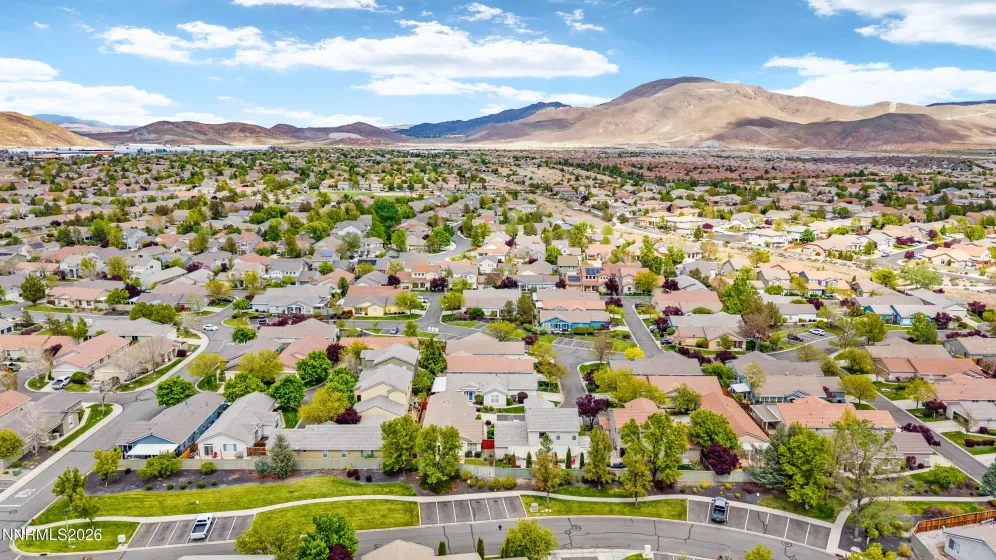 1682 Iron Mountain, Reno, Nevada 89521, 3 Bedrooms Bedrooms, ,2 BathroomsBathrooms,Residential,Residential,Iron Mountain,260005052