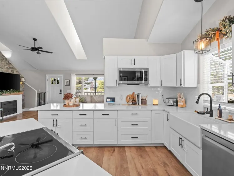 190 Mc Clellan, Washoe Valley, Nevada 89704, 4 Bedrooms Bedrooms, ,2 BathroomsBathrooms,Residential,Residential,Mc Clellan,260005054