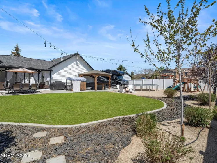 190 Mc Clellan, Washoe Valley, Nevada 89704, 4 Bedrooms Bedrooms, ,2 BathroomsBathrooms,Residential,Residential,Mc Clellan,260005054