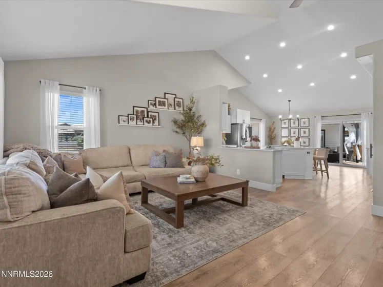 190 Mc Clellan, Washoe Valley, Nevada 89704, 4 Bedrooms Bedrooms, ,2 BathroomsBathrooms,Residential,Residential,Mc Clellan,260005054