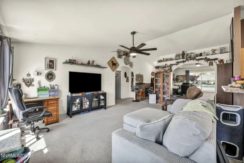 1250 Eagle Rock, Fallon, Nevada 89406, 3 Bedrooms Bedrooms, ,2 BathroomsBathrooms,Residential,Residential,Eagle Rock,260005053