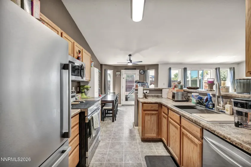 1250 Eagle Rock, Fallon, Nevada 89406, 3 Bedrooms Bedrooms, ,2 BathroomsBathrooms,Residential,Residential,Eagle Rock,260005053