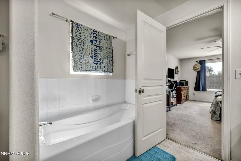 1250 Eagle Rock, Fallon, Nevada 89406, 3 Bedrooms Bedrooms, ,2 BathroomsBathrooms,Residential,Residential,Eagle Rock,260005053