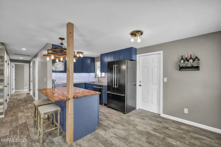 2106 Idaho, Carson City, Nevada 89701, 3 Bedrooms Bedrooms, ,2 BathroomsBathrooms,Residential,Residential,Idaho,260005055